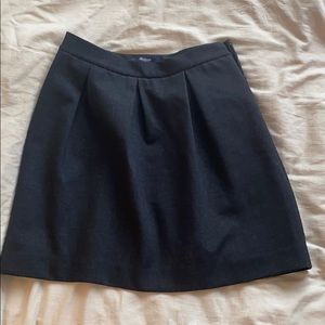 Madewell Size 0 Journal Pleated Skirt Dark Grey